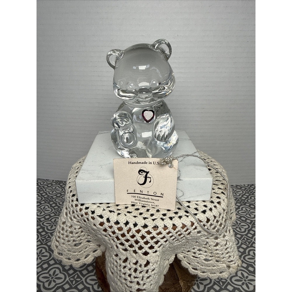 Vtg. Fenton Art Glass-Bear W/AMETHYST (Purple) Heart Paperweight-FEBRUARY- 3.5"